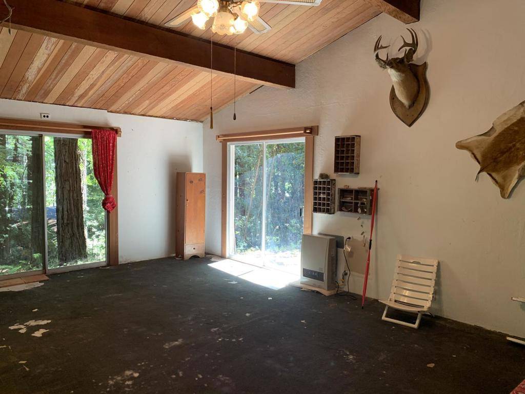 CA 94060,653 Madrone AVE