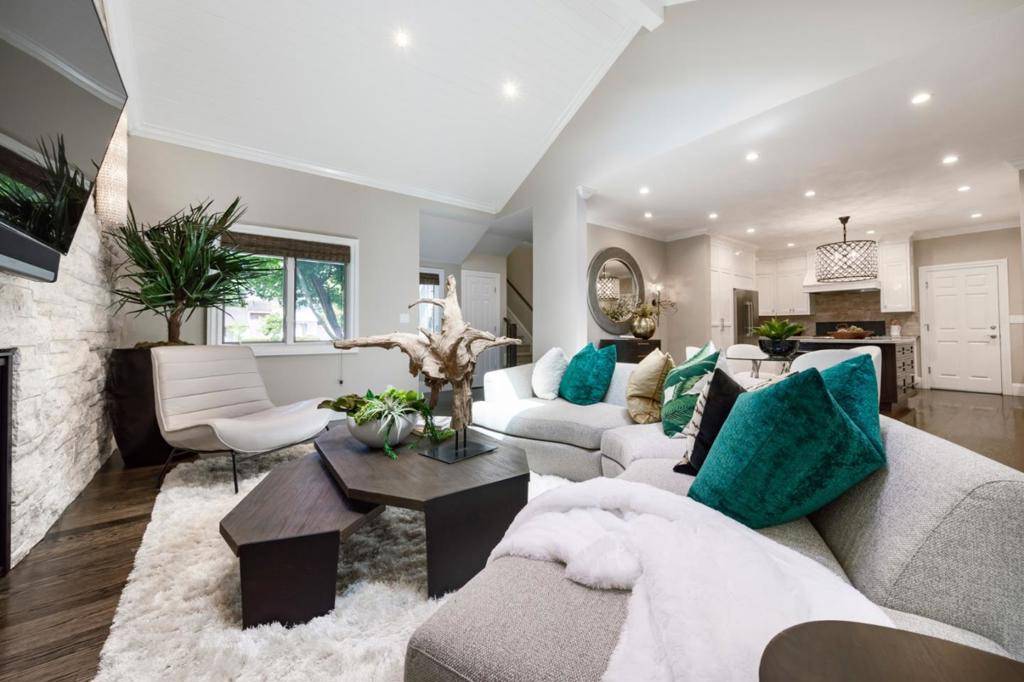 Menlo Park, CA 94025,7 Chateau DR