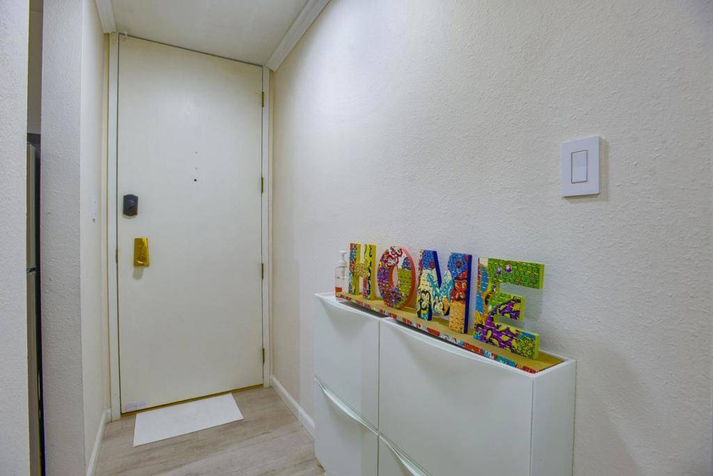 San Bruno, CA 94066,8212 Shelter Creek LN