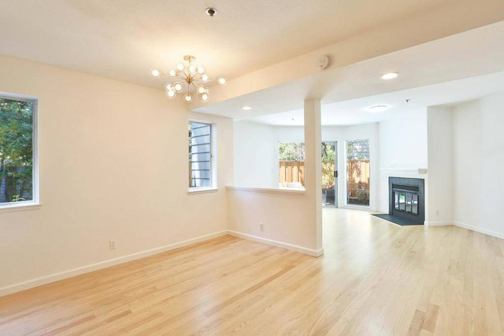 Palo Alto, CA 94303,725 Loma Verde AVE #A