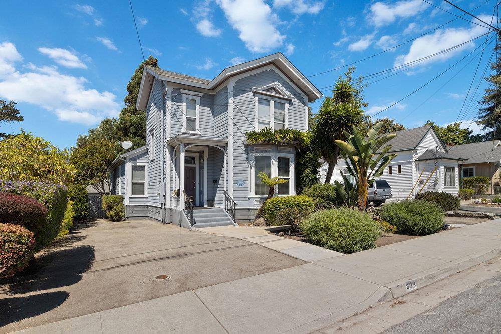 Santa Cruz, CA 95060,839 Riverside AVE