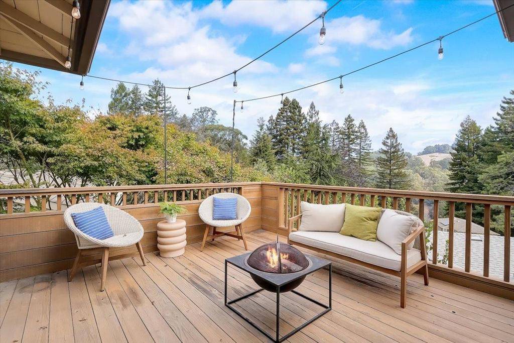 Berkeley, CA 94708,1109 Woodside RD