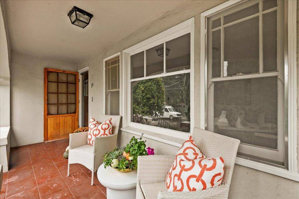 Los Gatos, CA 95030,35 Montgomery ST