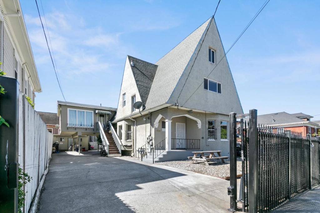 Berkeley, CA 94703,1536 Harmon ST