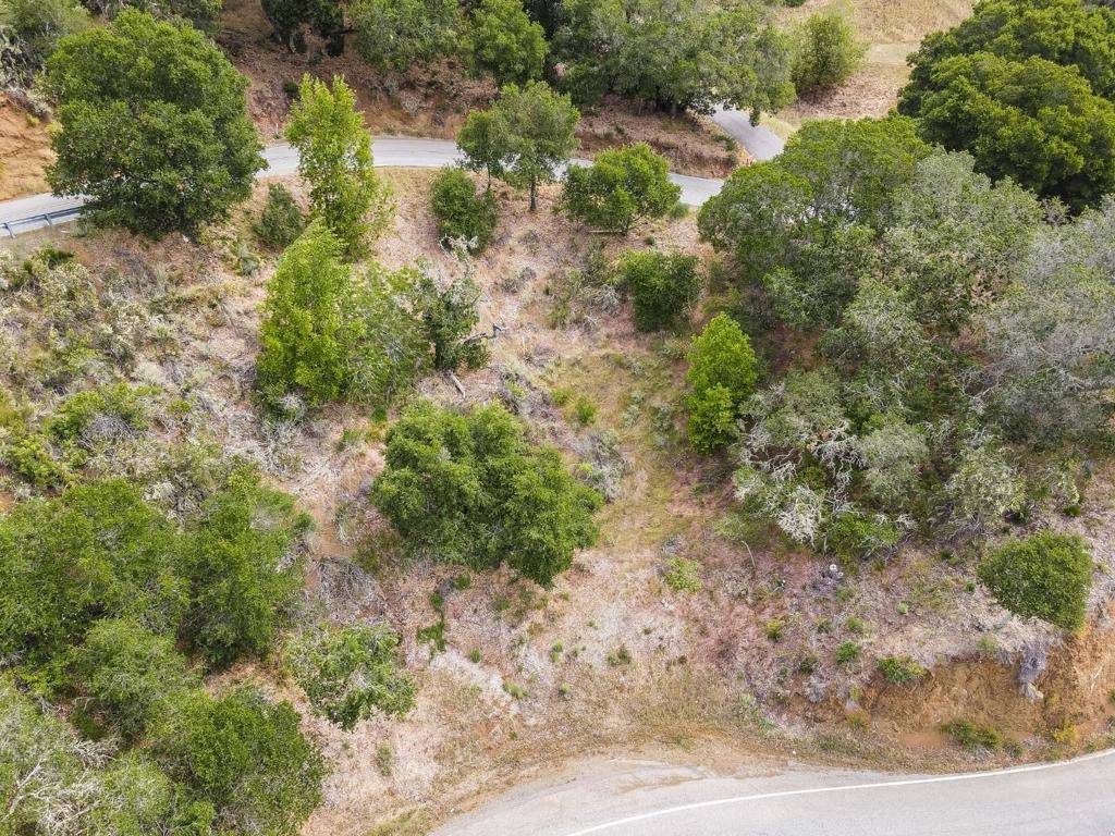 Los Altos Hills, CA 94022,0 Moody RD