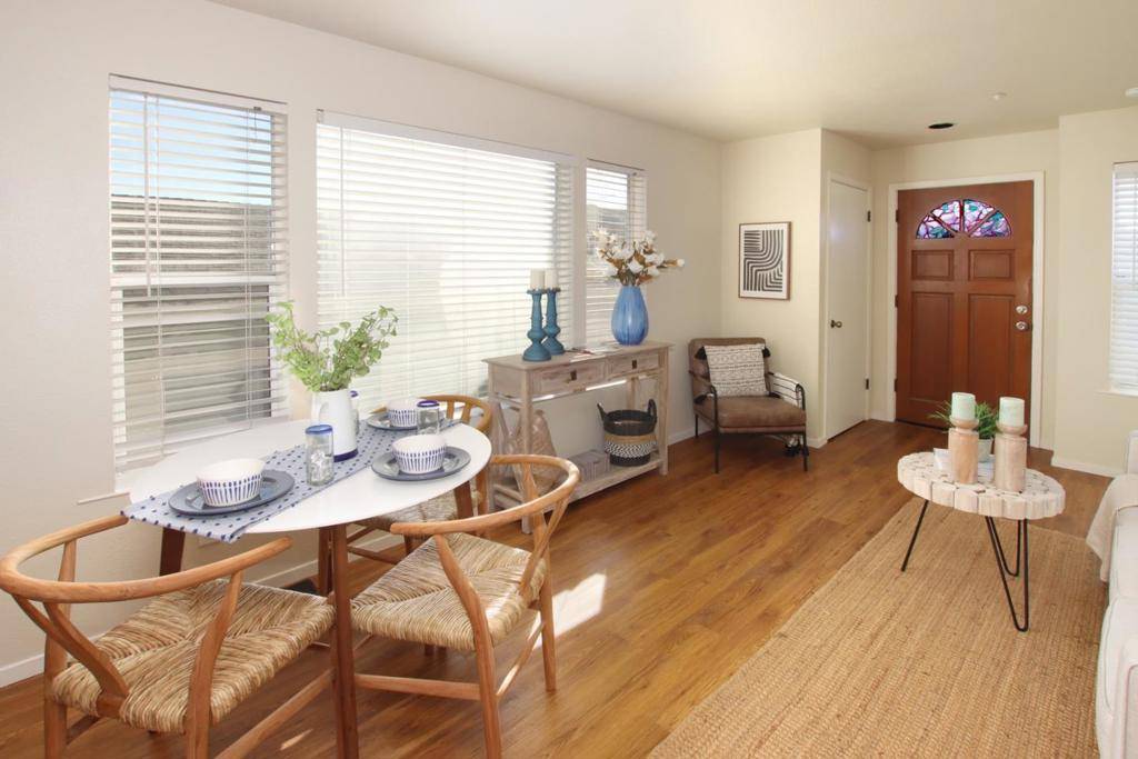 Santa Cruz, CA 95060,122 Ocean ST