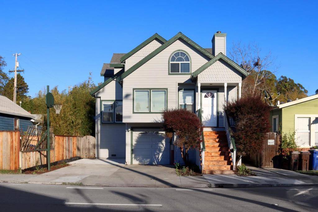 Santa Cruz, CA 95060,122 Ocean ST