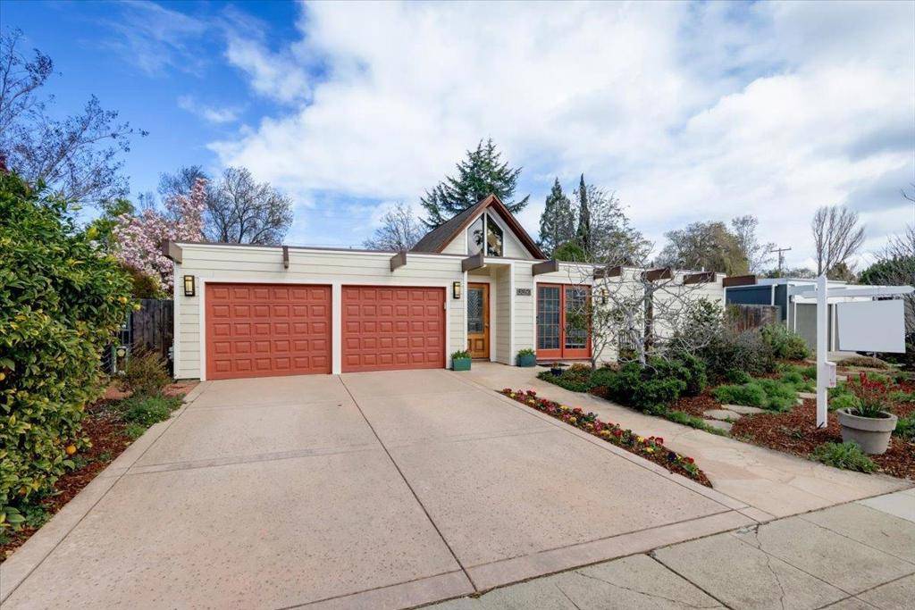 Palo Alto, CA 94303,3391 Thomas DR
