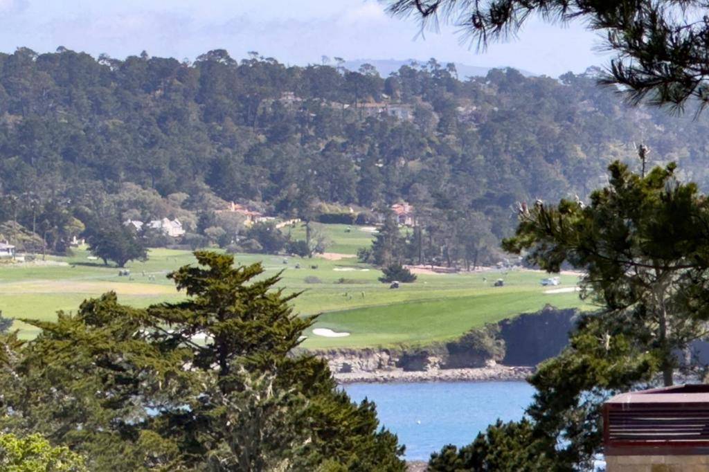 Pebble Beach, CA 93953,1472 Padre LN