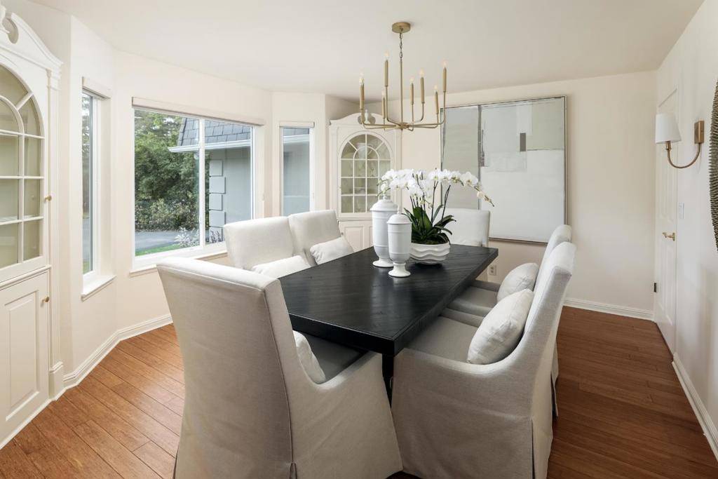 Los Altos Hills, CA 94024,12201 Colina DR