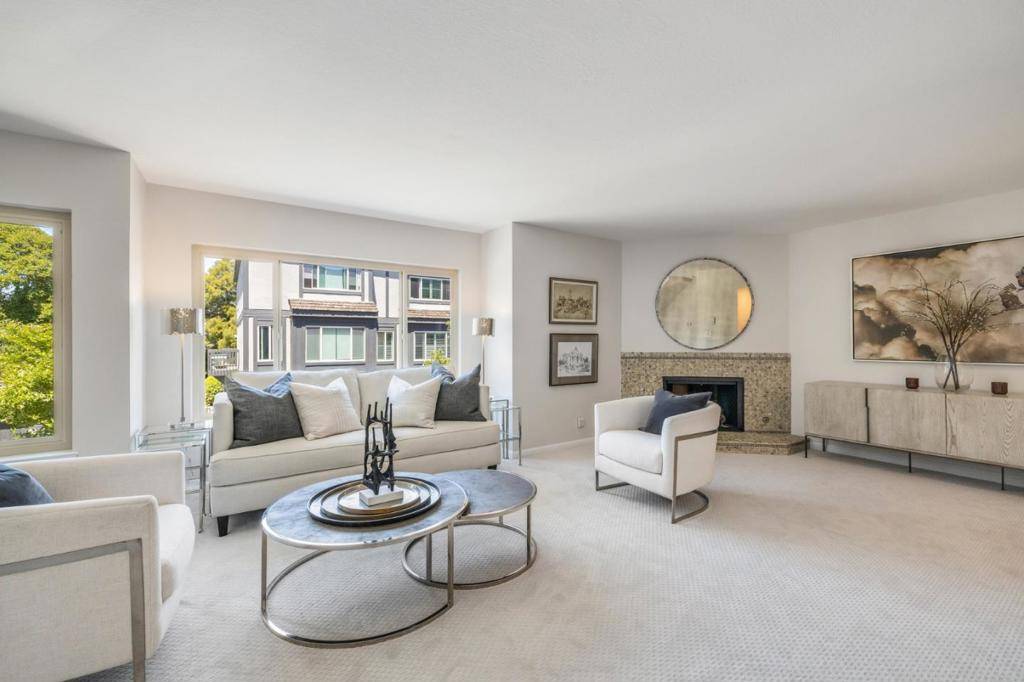 Burlingame, CA 94010,33 Park RD #12