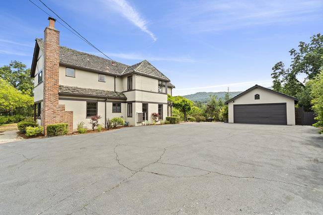 Los Altos Hills, CA 94024,24130 Summerhill AVE