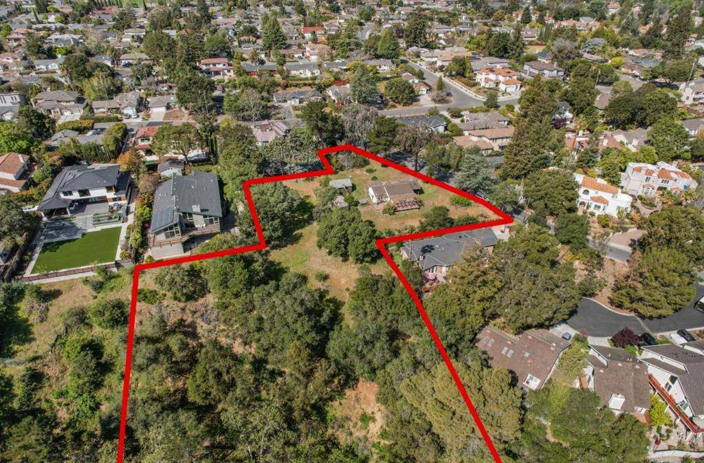 Cupertino, CA 95014,10234 Scenic BLVD