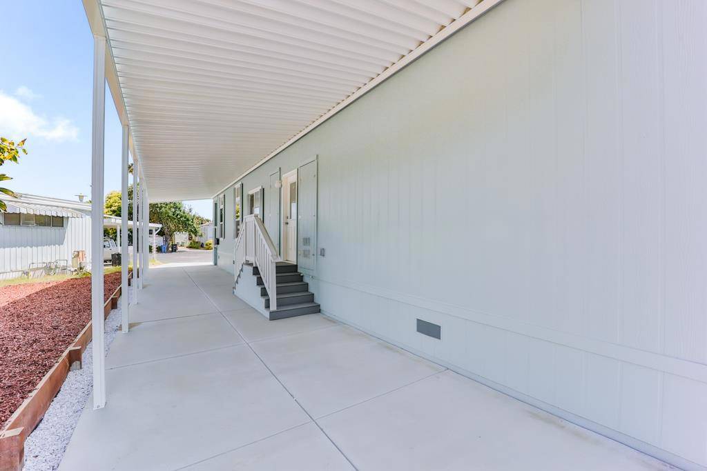 Union City, CA 94587,209 Hawaii CIR