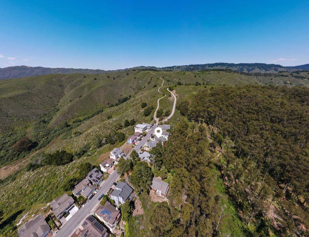 El Granada, CA 94019,764 El Granada BLVD