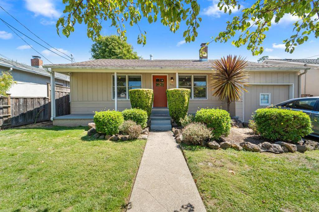 Burlingame, CA 94010,1021 Larkspur DR