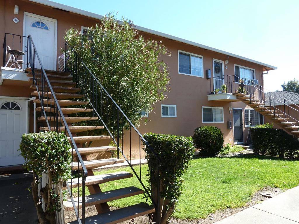 Campbell, CA 95008,149 Adler AVE