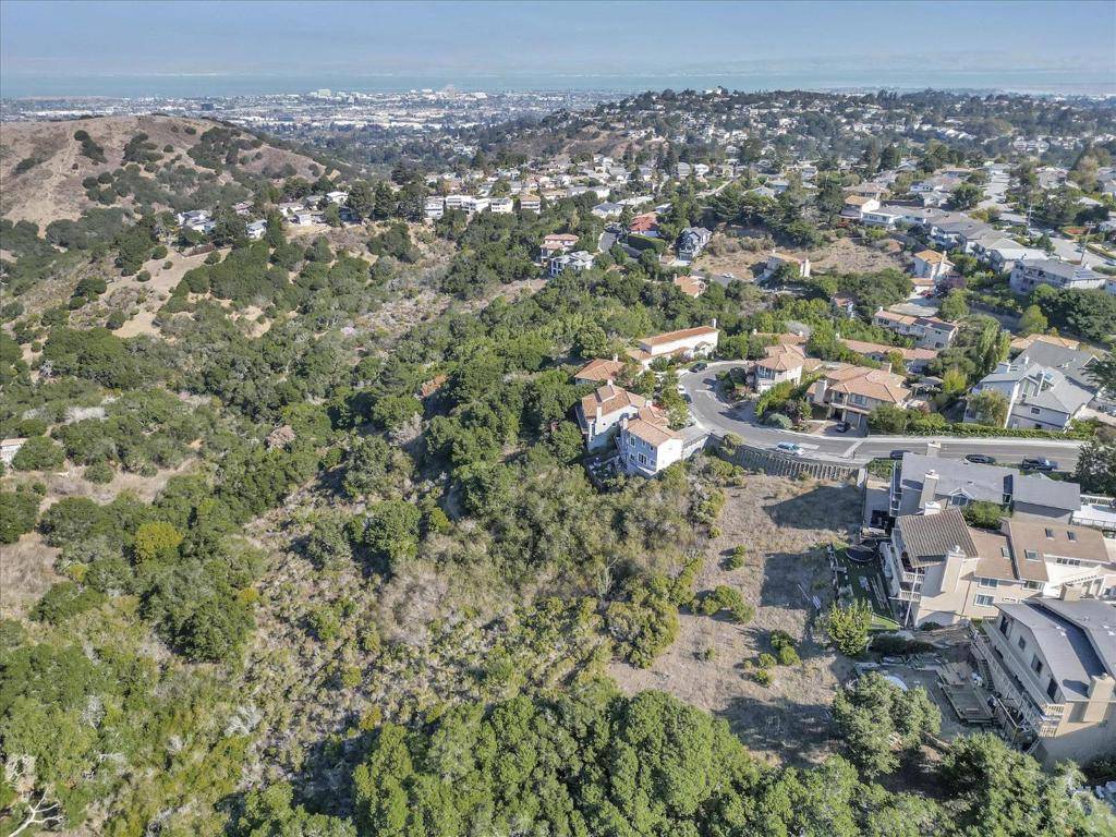Belmont, CA 94002,0 West Naughton AVE