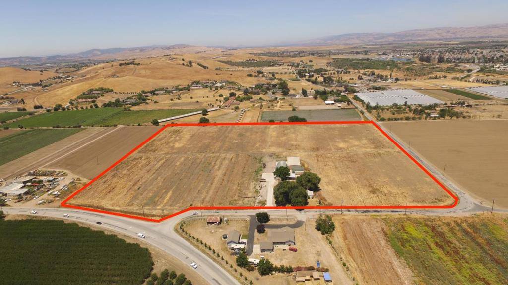 Hollister, CA 95023,Address not disclosed