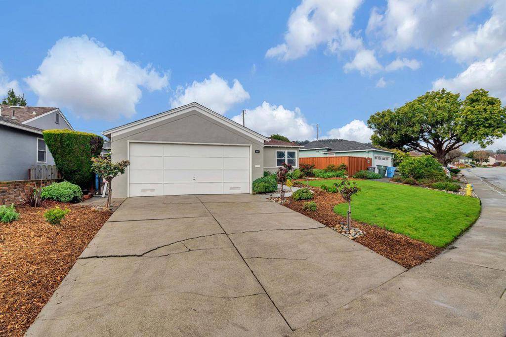 San Bruno, CA 94066,557 Cypress AVE