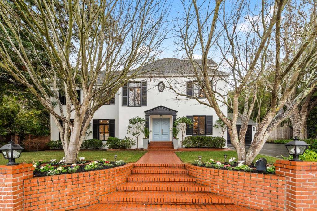 Hillsborough, CA 94010,511 W Santa Inez AVE