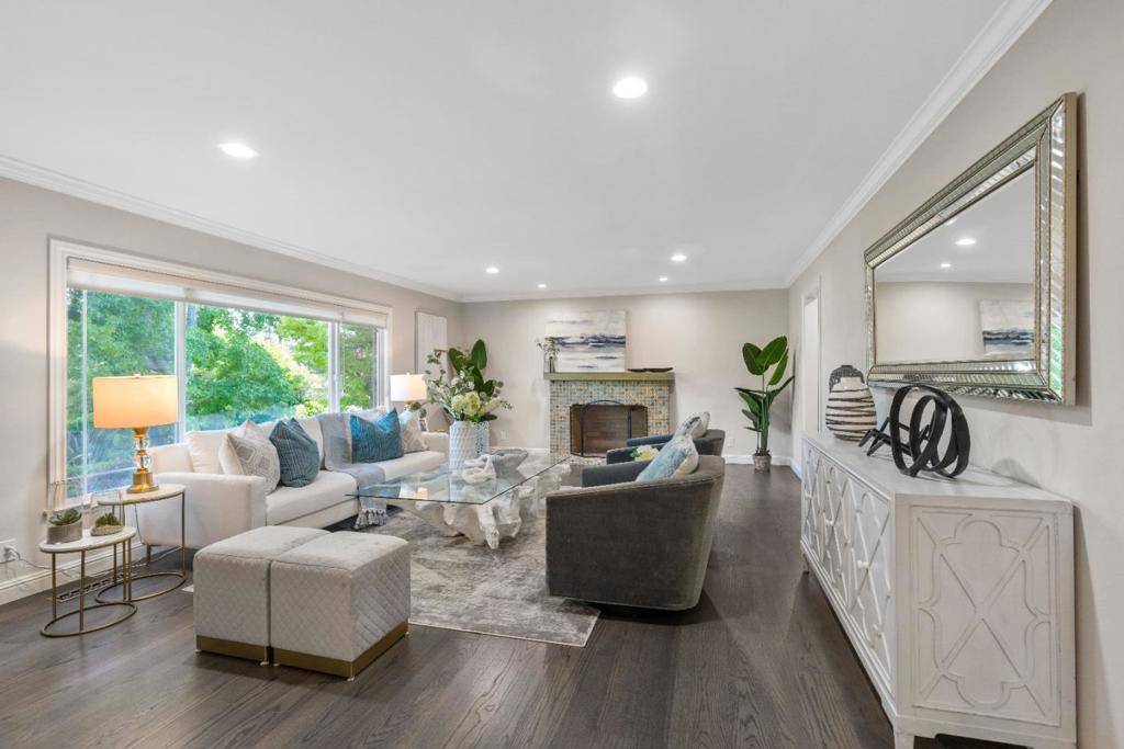 Hillsborough, CA 94010,585 Remillard DR