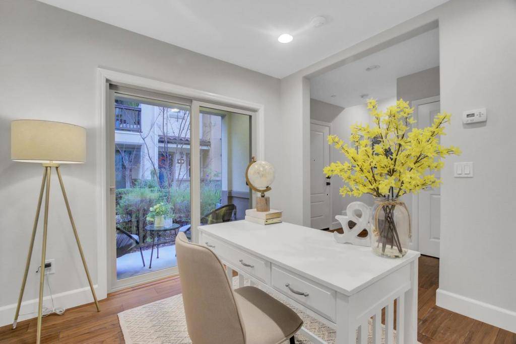 Sunnyvale, CA 94085,364 Santa Diana TER