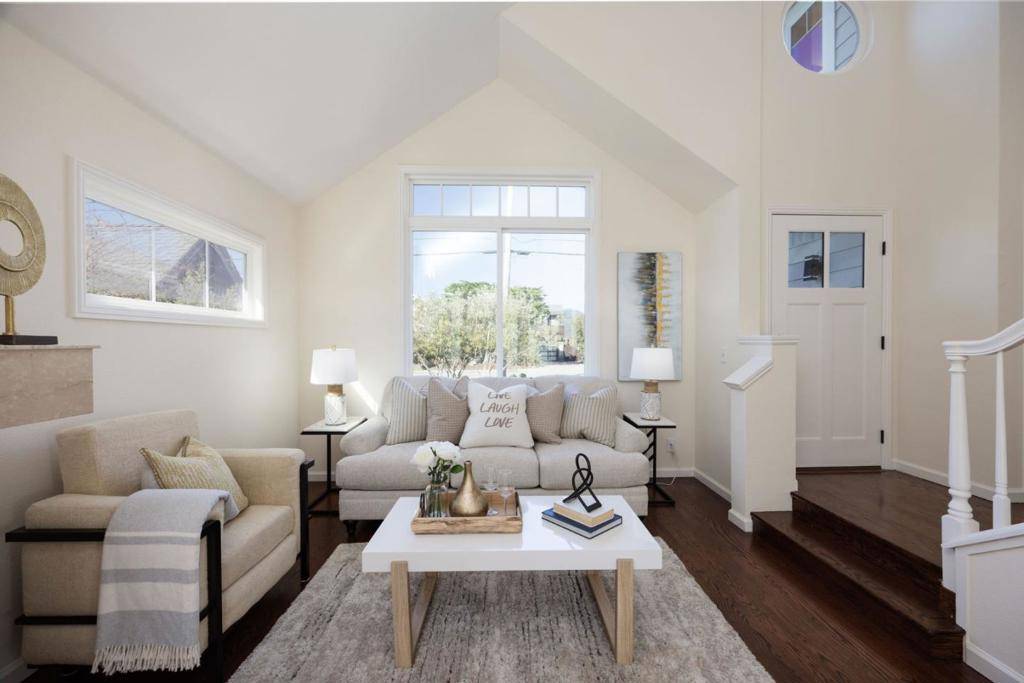 Half Moon Bay, CA 94019,150 Kelly AVE