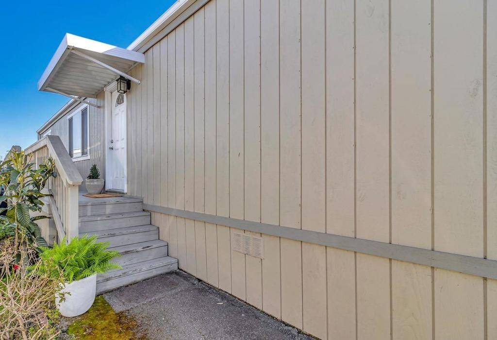 Moss Beach, CA 94038,119 La Granada LN