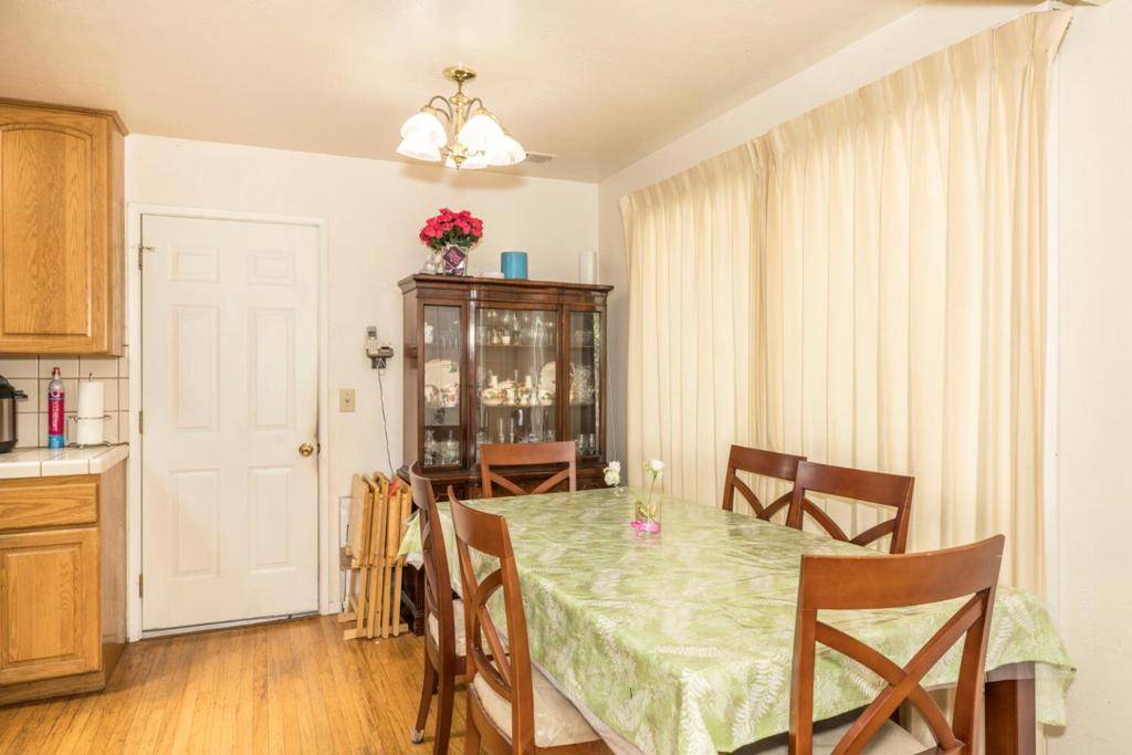 San Bruno, CA 94066,2100 Valleywood DR