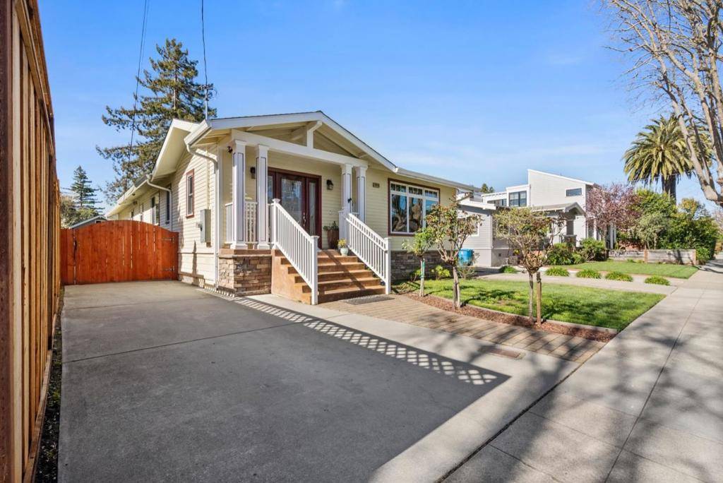 Burlingame, CA 94010,1411 Paloma AVE