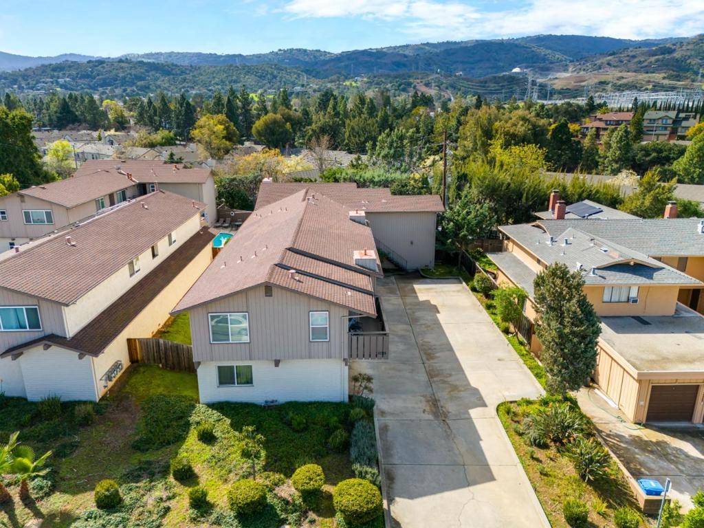 Cupertino, CA 95014,10315 Alpine DR