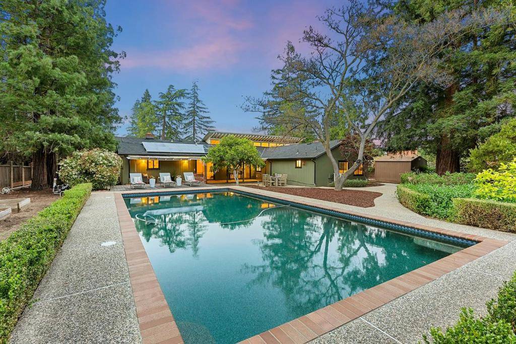 Saratoga, CA 95070,20540 Leonard RD