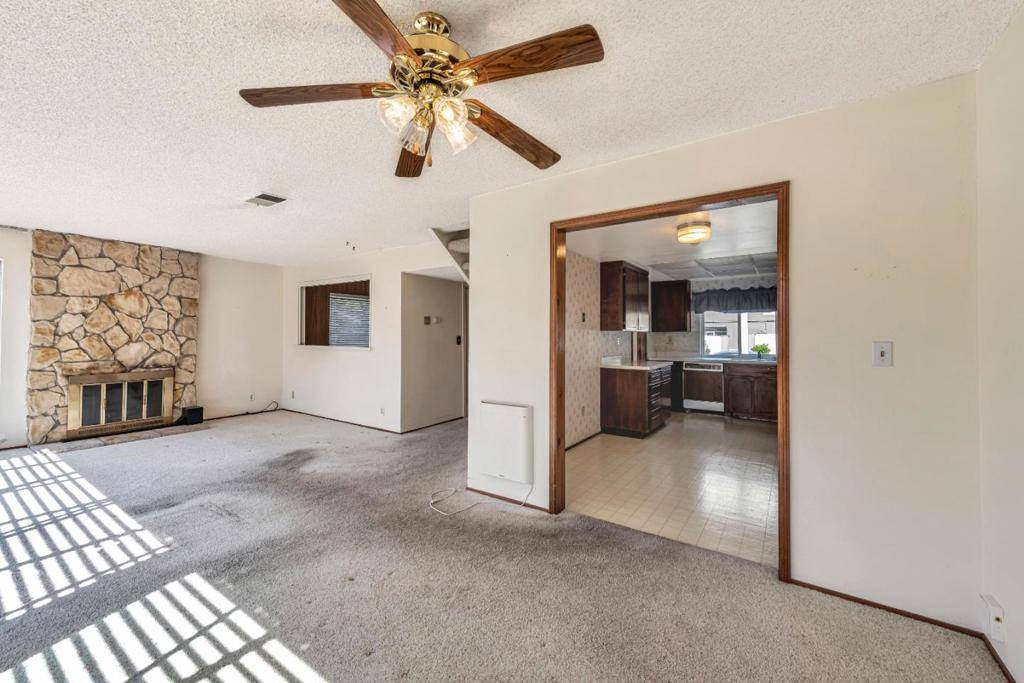 Sunnyvale, CA 94087,1667 New Brunswick AVE