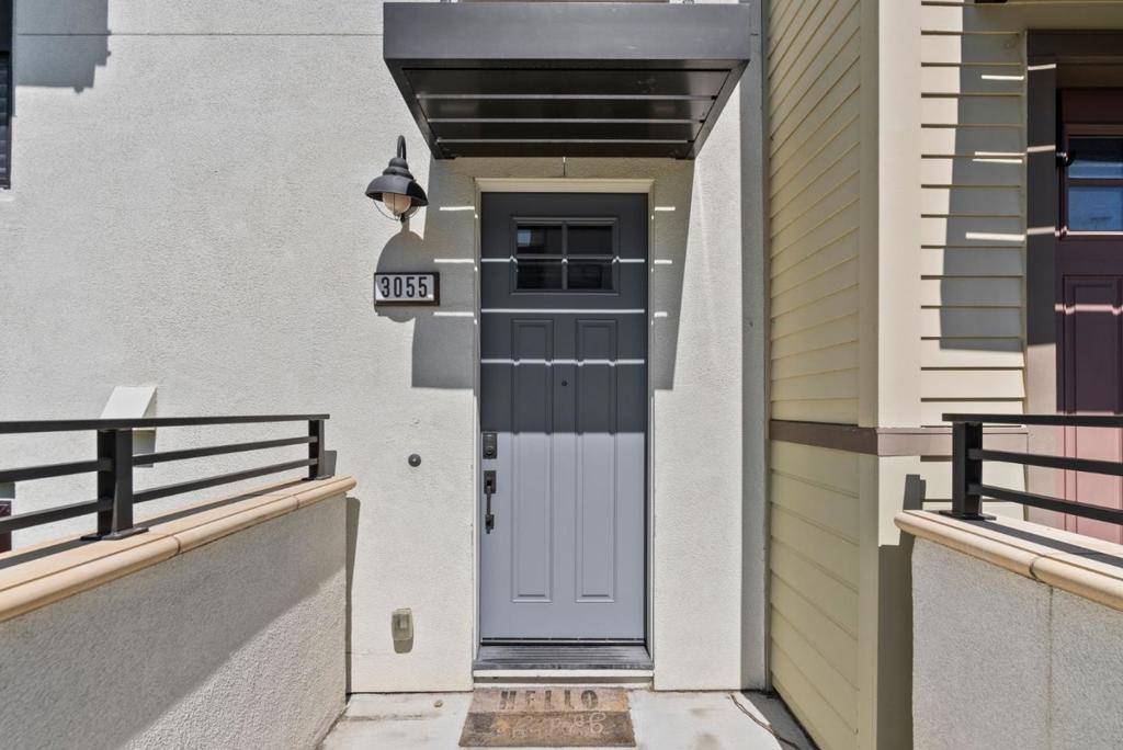 San Mateo, CA 94403,3055 Baze RD