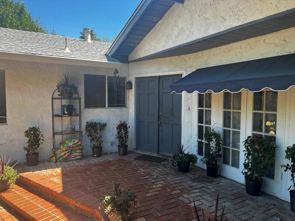 Morgan Hill, CA 95037,890 Encino DR