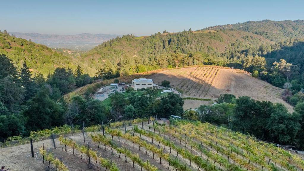 Saratoga, CA 95070,23600 Congress Springs RD