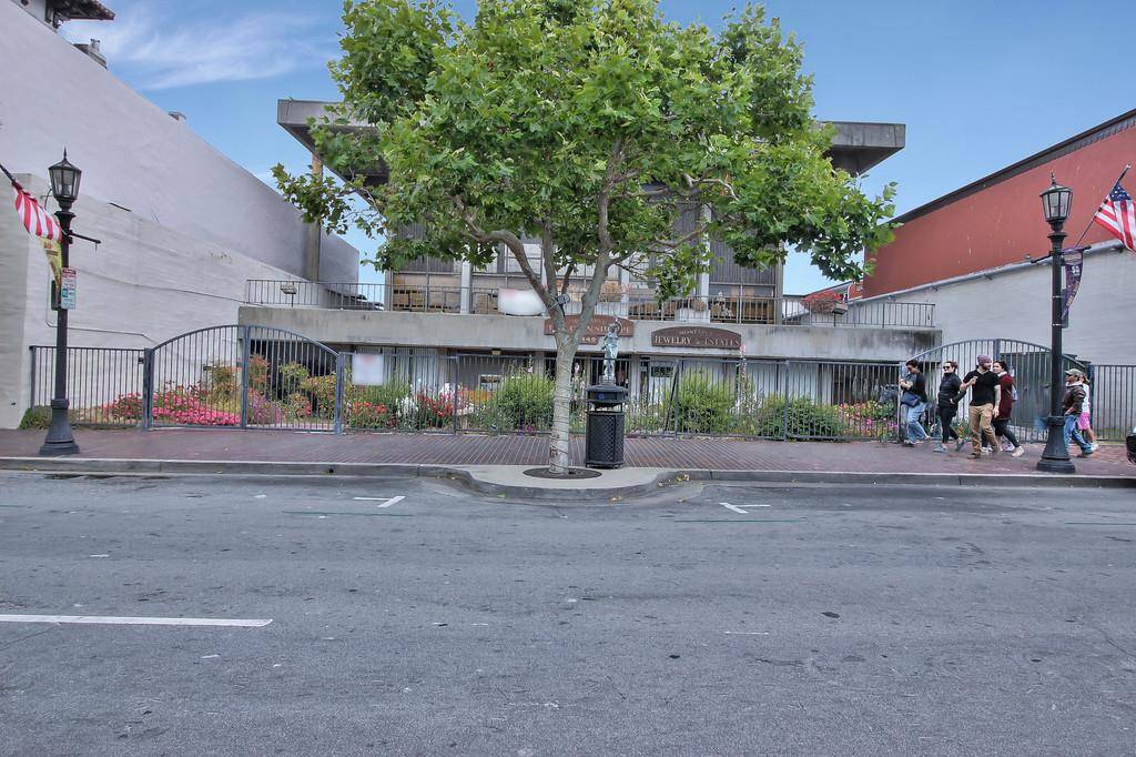 Monterey, CA 93940,449 Alvarado ST
