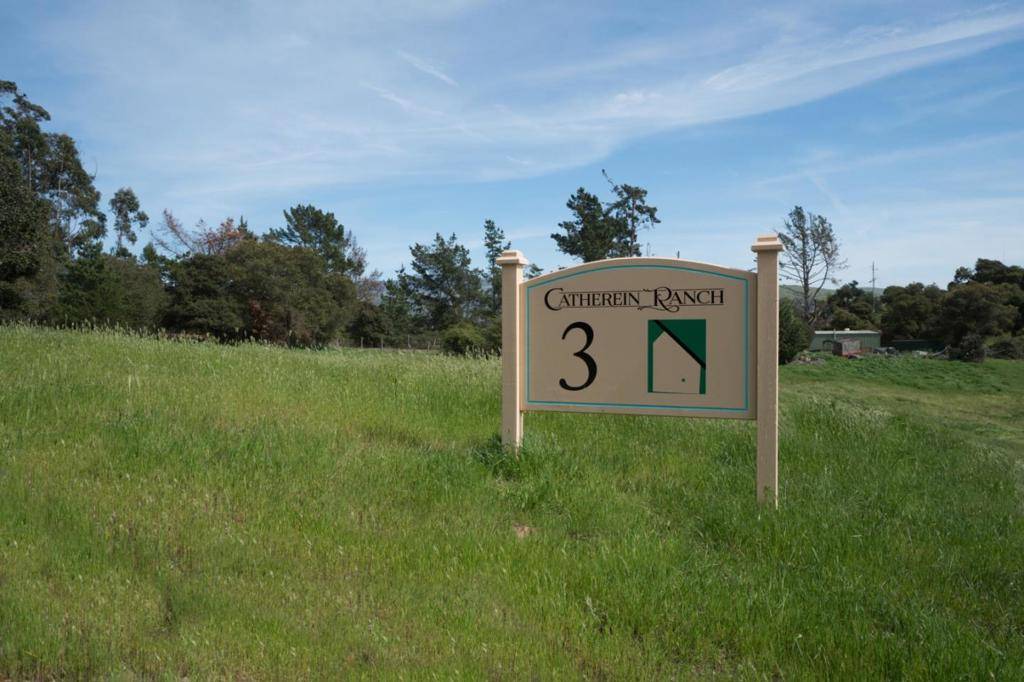 Salinas, CA 93907,9005 Hidden Canyon RD