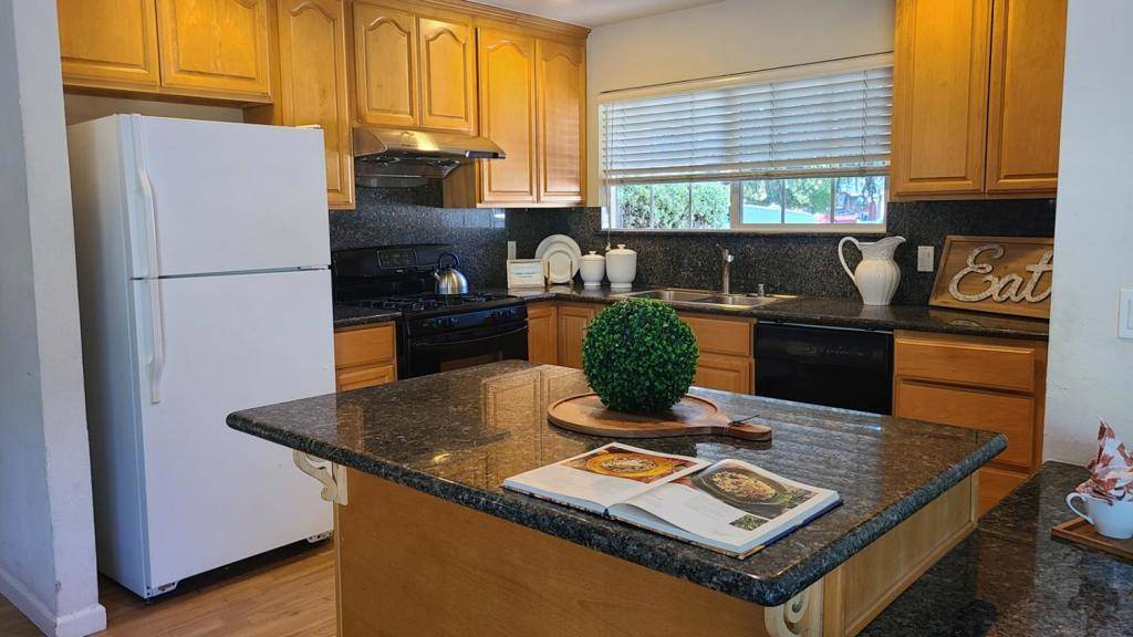 Fremont, CA 94538,42633 Shoreham Park CT