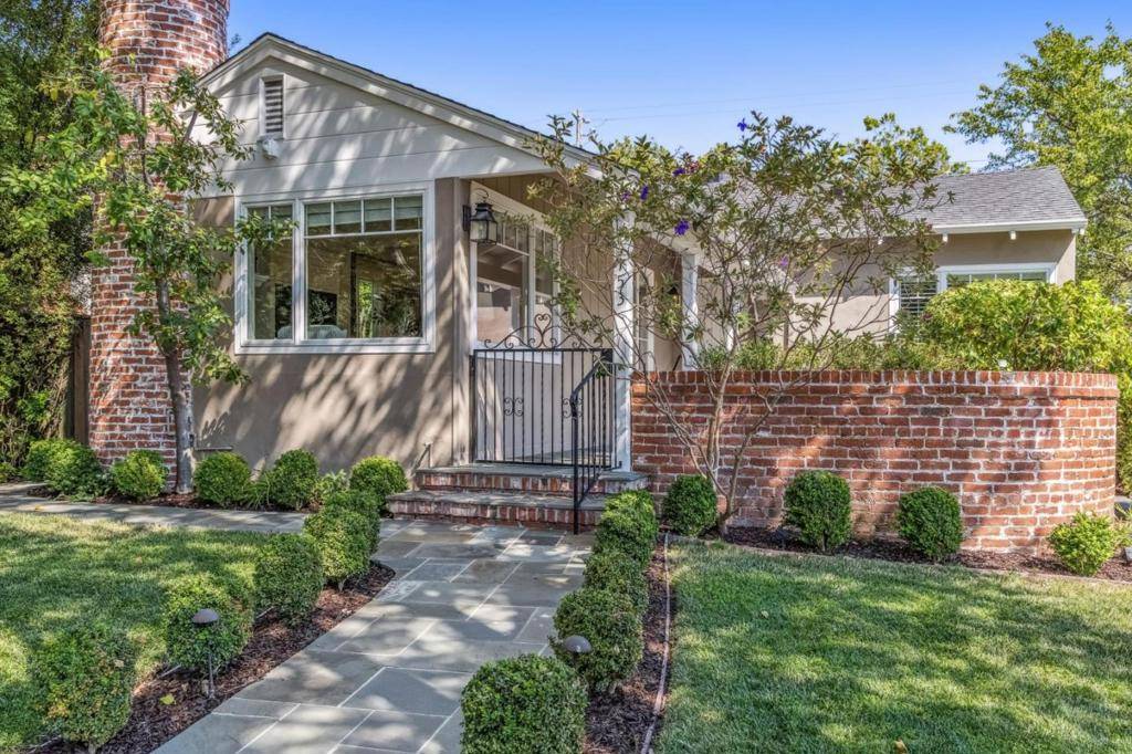 San Mateo, CA 94402,153 Castilian WAY