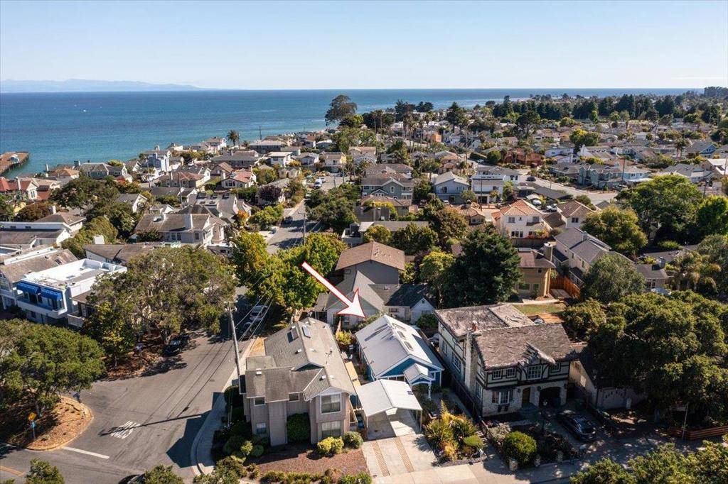 Capitola, CA 95010,4980 Capitola RD