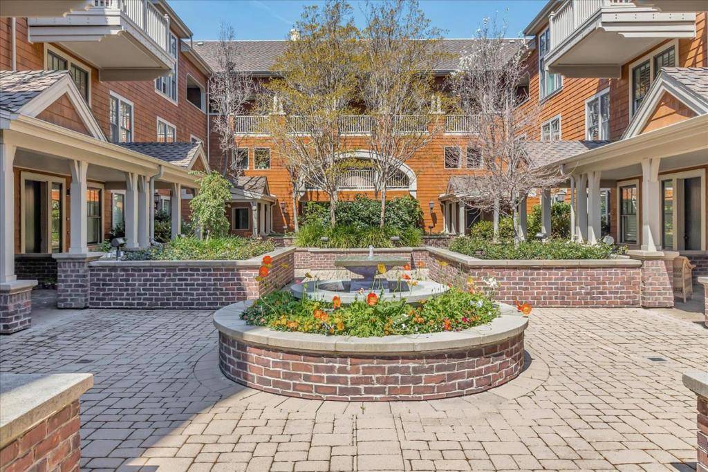 Palo Alto, CA 94301,325 Channing AVE #104