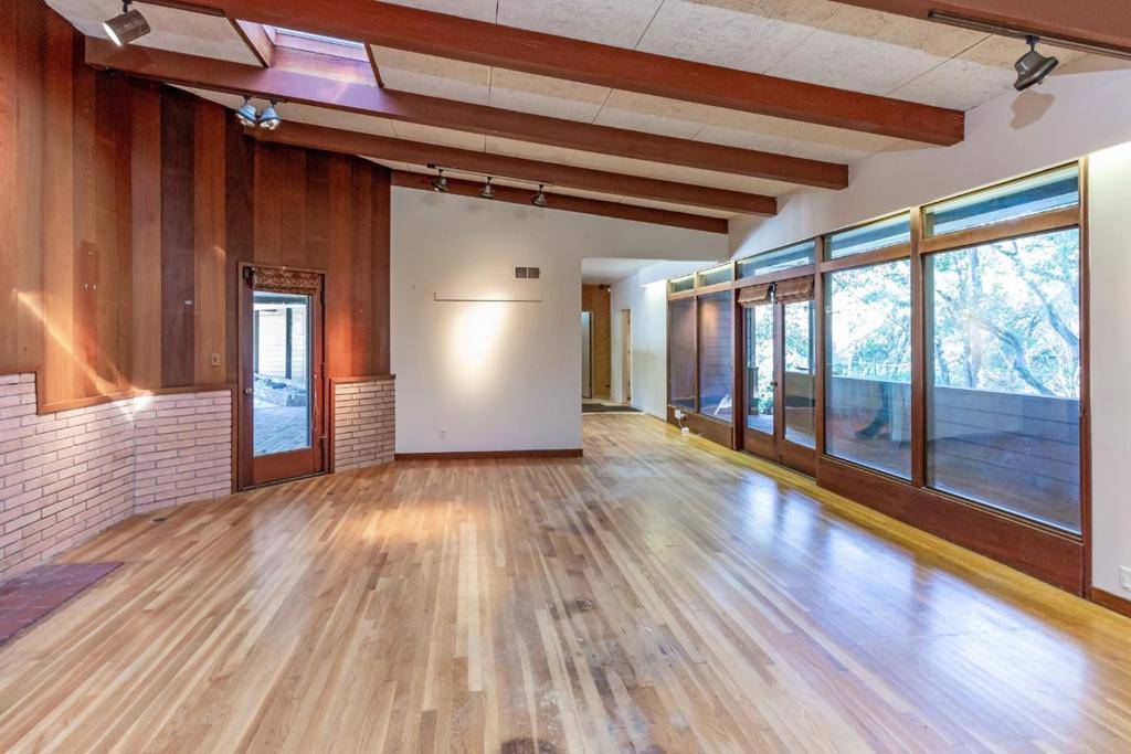 Saratoga, CA 95070,15050 Oriole RD