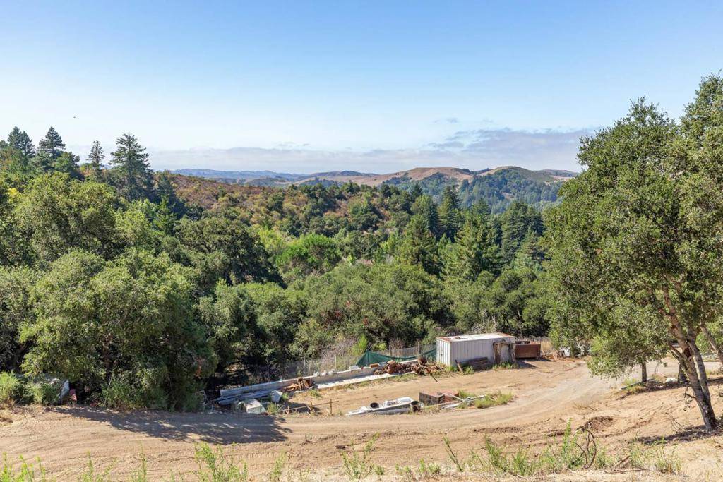 Woodside, CA 94062,12725 Old La Honda RD