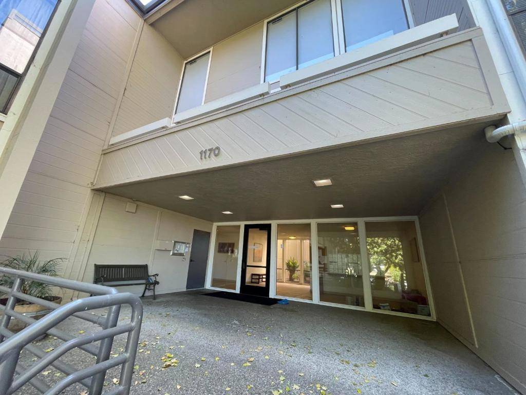 Foster City, CA 94404,1170 Foster City BLVD #215