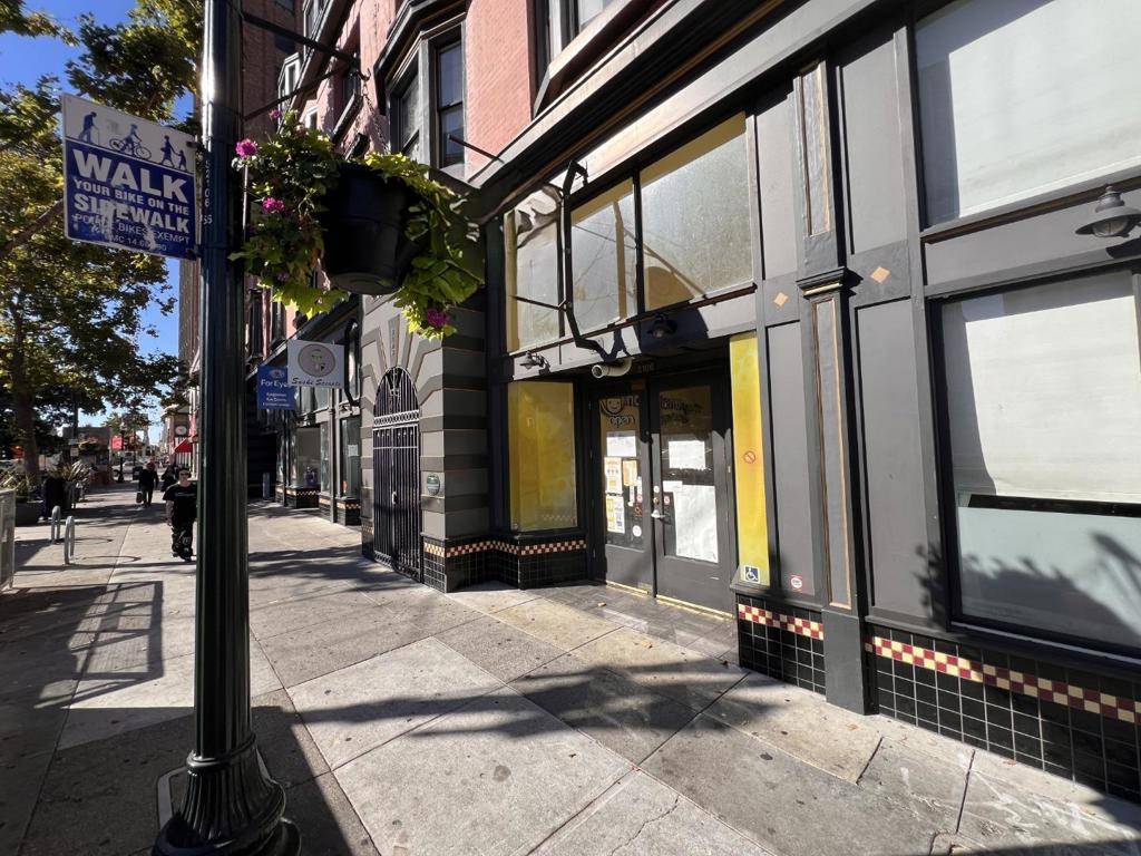 Berkeley, CA 94704,2106 2106 Shattuck AVE