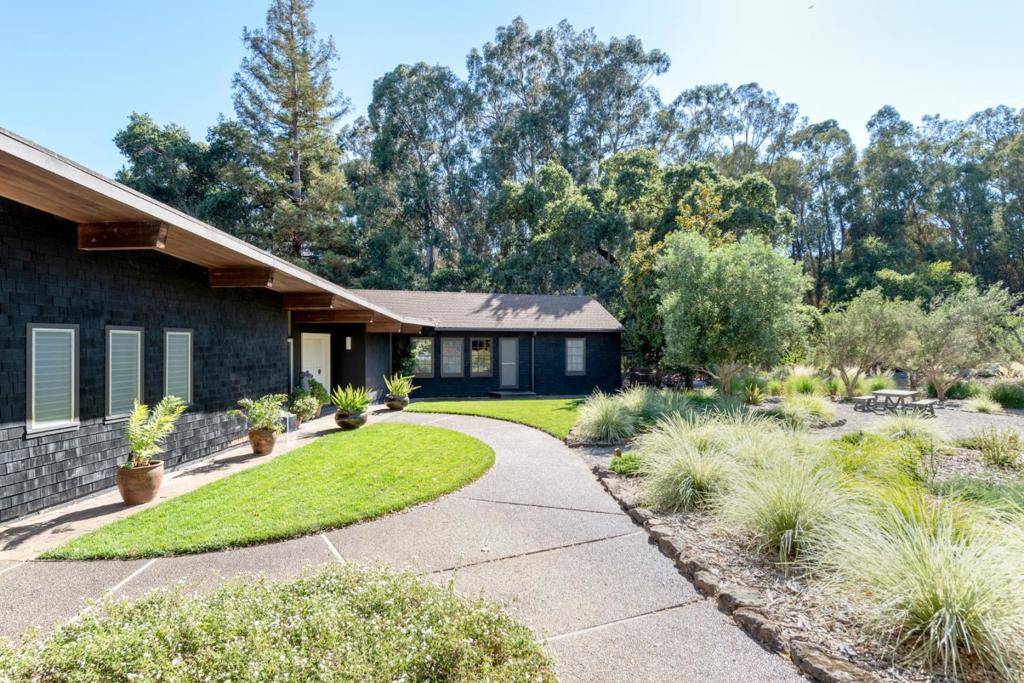 Woodside, CA 94062,Albion AVE