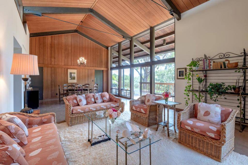 Woodside, CA 94062,331 Albion AVE