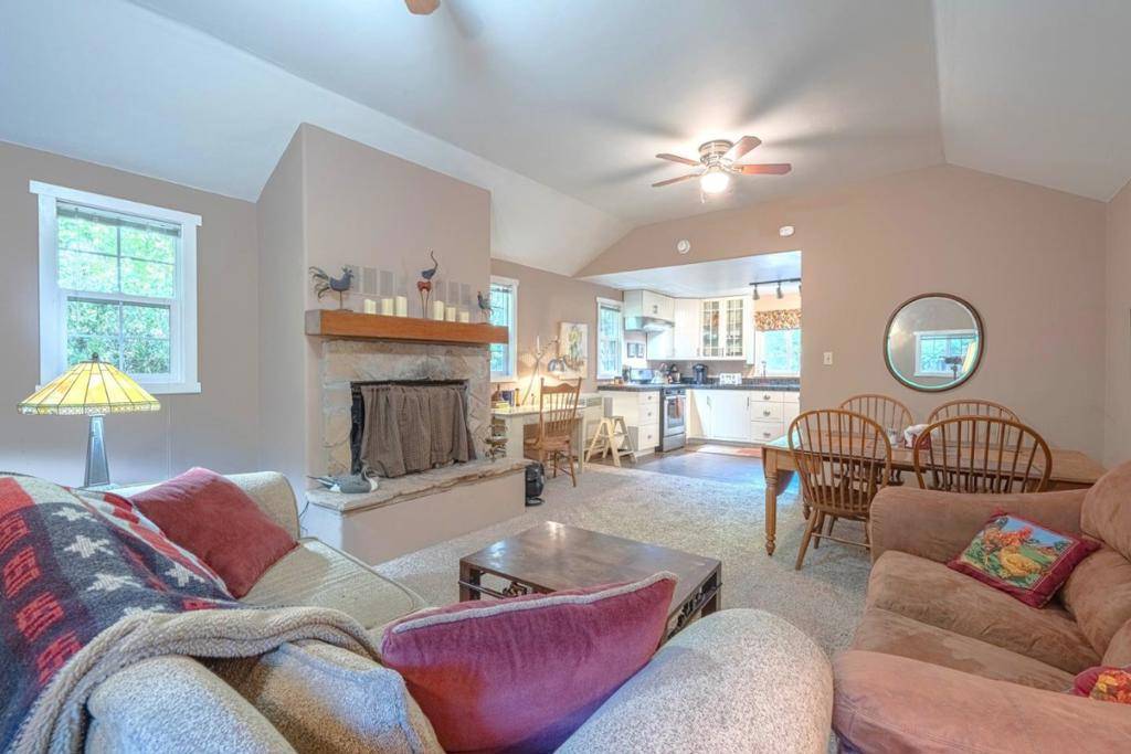 Carmel Valley, CA 93924,37151 Nason Road A & B